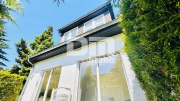 Charmantes Wohnglück – Ihr neues Zuhause mit Carport / Terrasse und großem Gartenbereich 37124 Rosdorf , Kr Göttingen, Doppelhaushälfte
